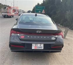 هیۆندای ئەلەنترا